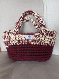 Häkeltasche „Kirsch-Sahne“ mit zwei Henkeln