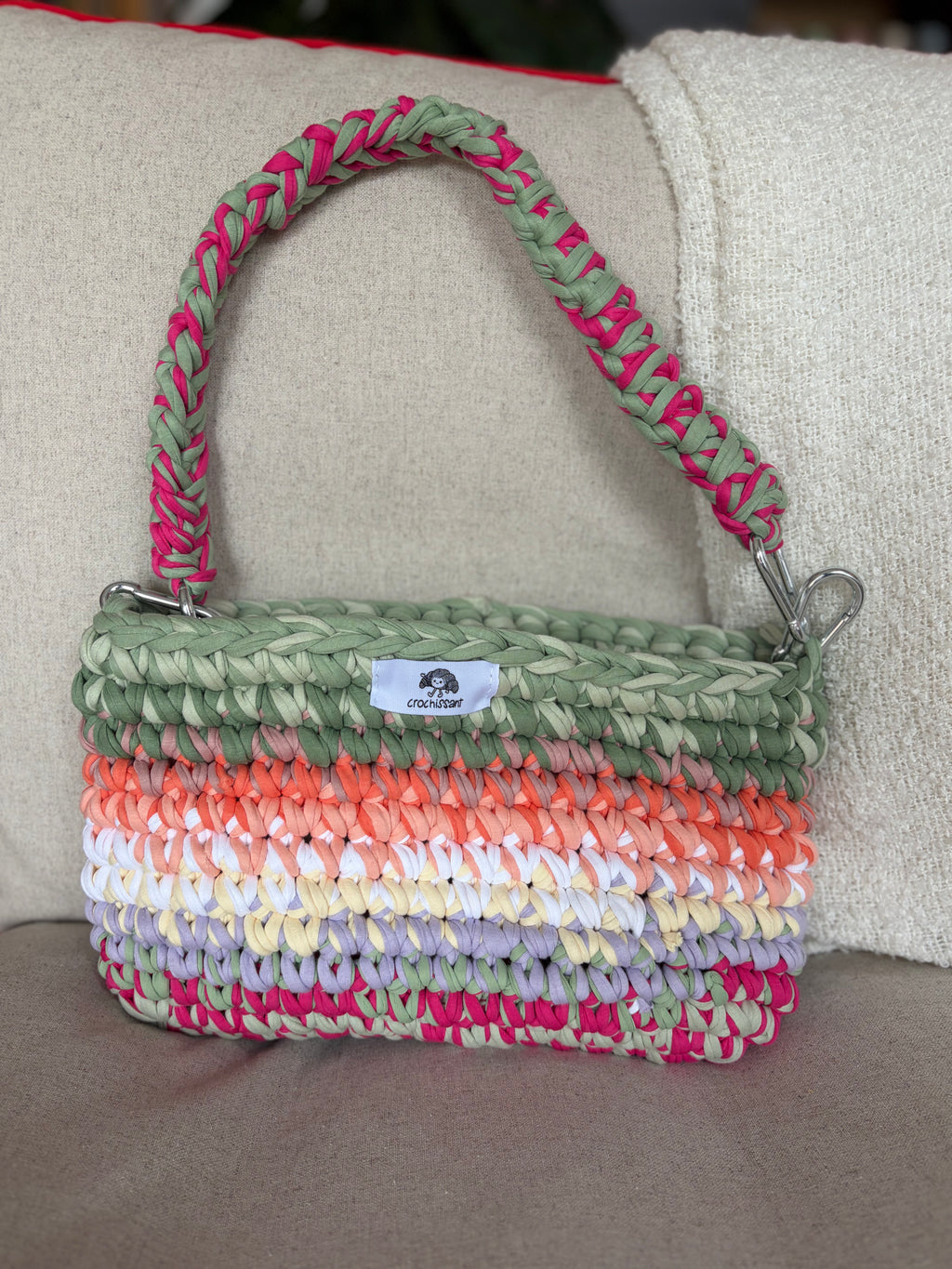 Häkeltasche „Tutti Frutti“ mit Karabiner-Henkel