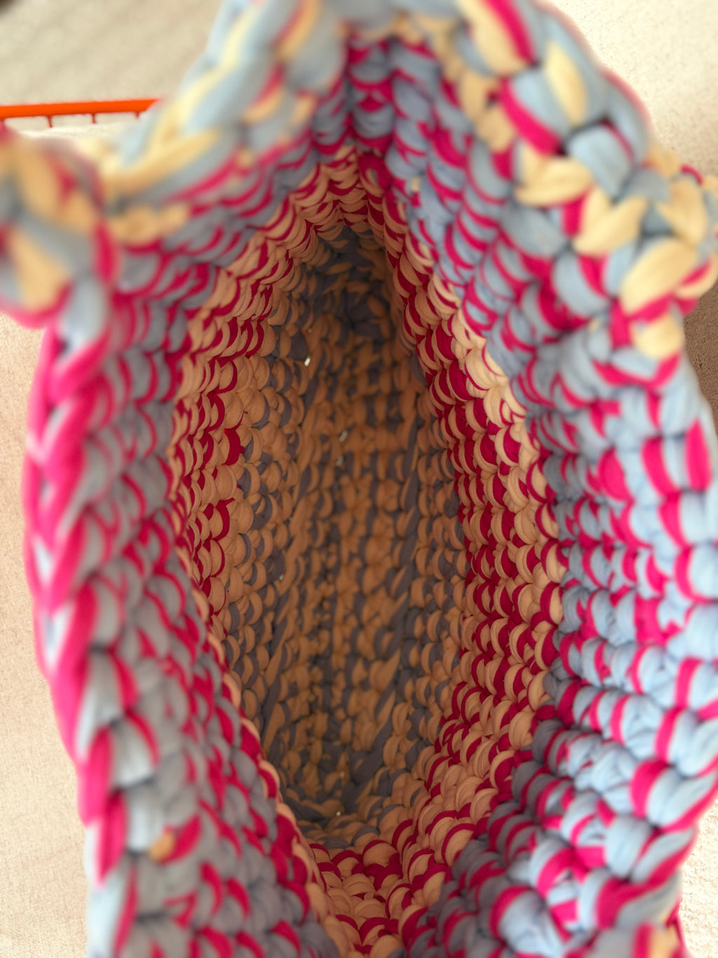 Häkeltasche „Zuckerwatte“ – großer Shopper in Pink, Blau & Vanille